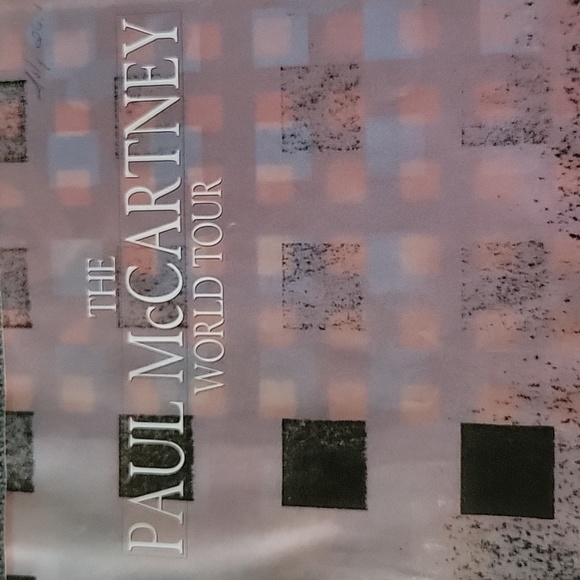 Paul McCartney World Tour Book - Picture 2 of 6